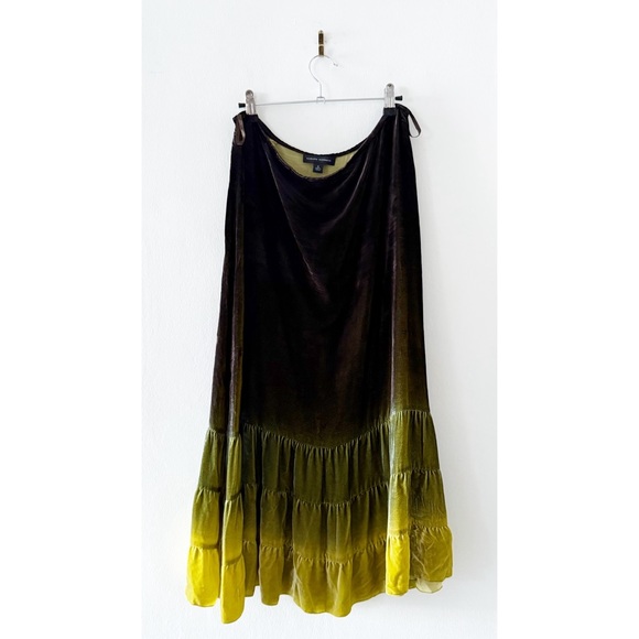 Vtg Banana Republic Silk Blend Velvet Ombre Green Tiered Maxi Skirt Size 8 - Picture 1 of 8